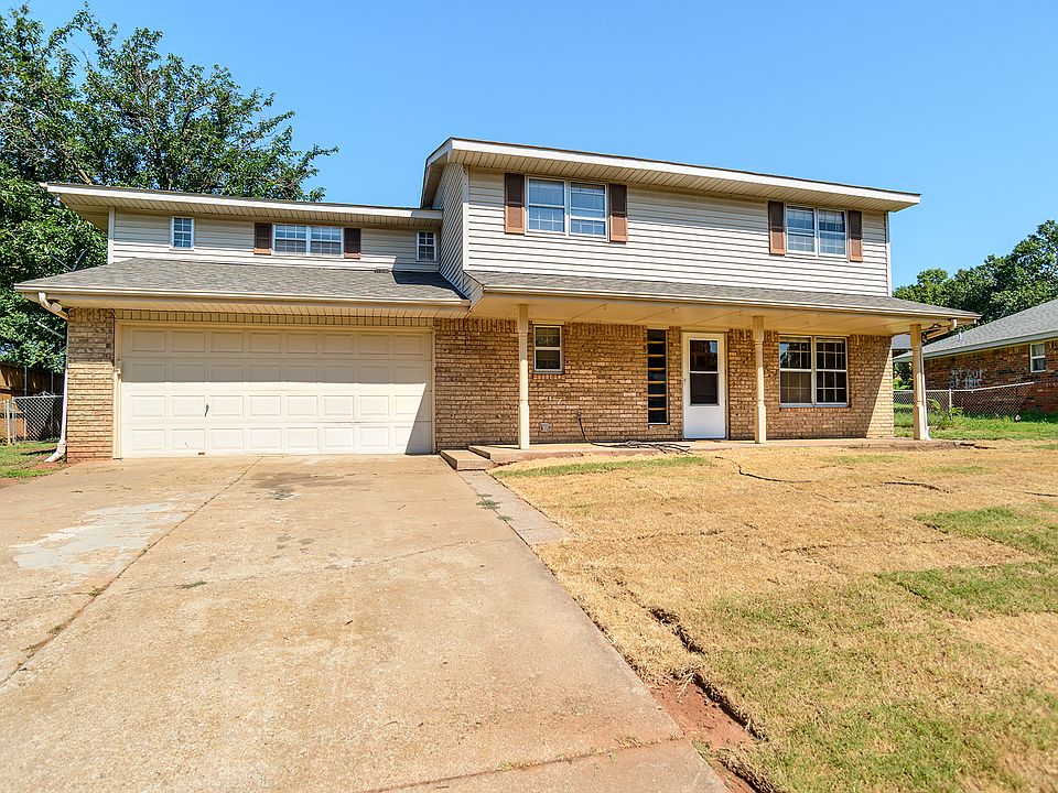 1st image of 4012 W Yorkshire Dr