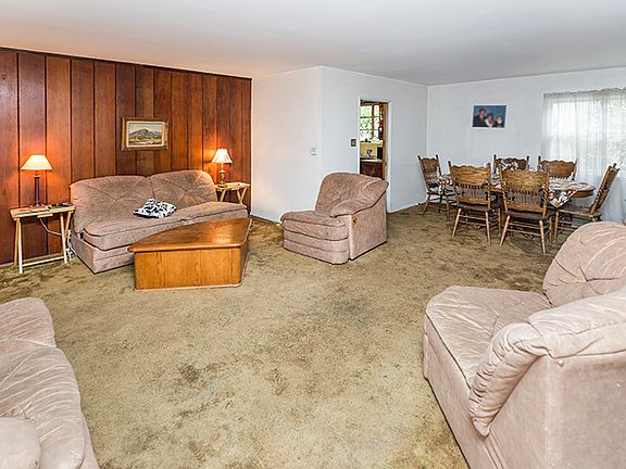5th image of 4703 Oakwood Ave
