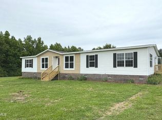 84 Four Leaf Clover Rd, Willard, NC 28478