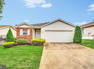 1487 Gleniffer Hill Rd, Toms River, NJ