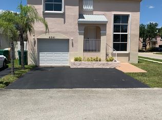 4241 SW 72nd Way, Davie, FL 33314