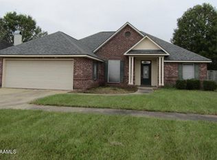 138 Pinnacle Dr, Youngsville, LA 70592