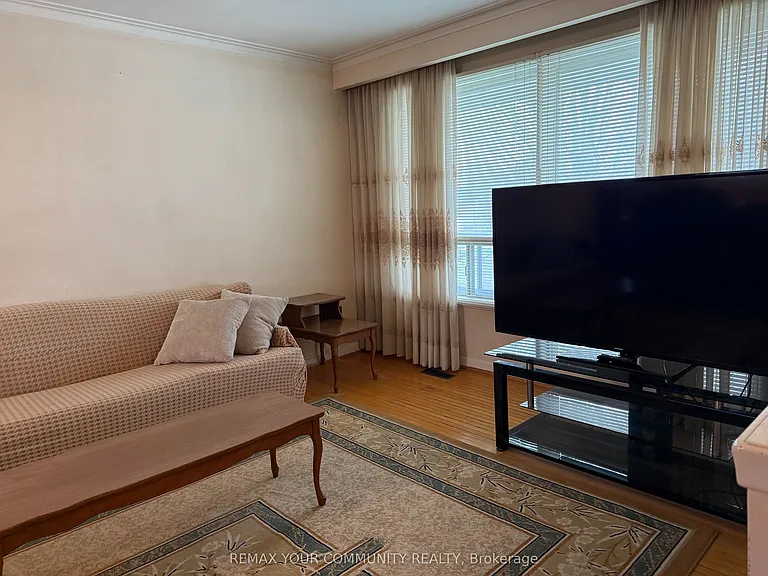 300 Driftwood Ave #UPPER — Photo 6
