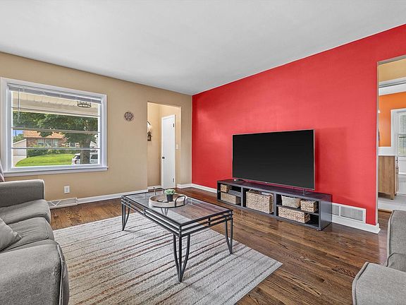 5th image of 5519 31st AVENUE