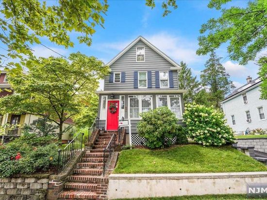 436 Elm Ave, Bogota, NJ 07603