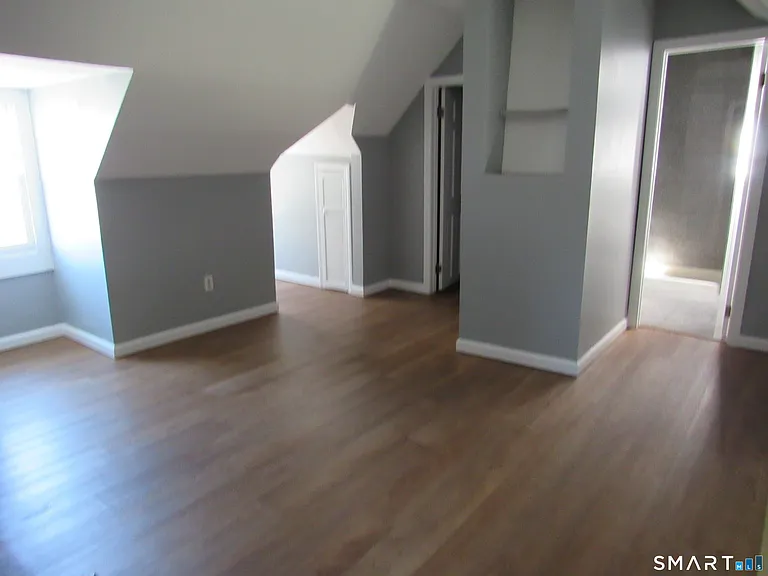 69 Center St — Photo 9