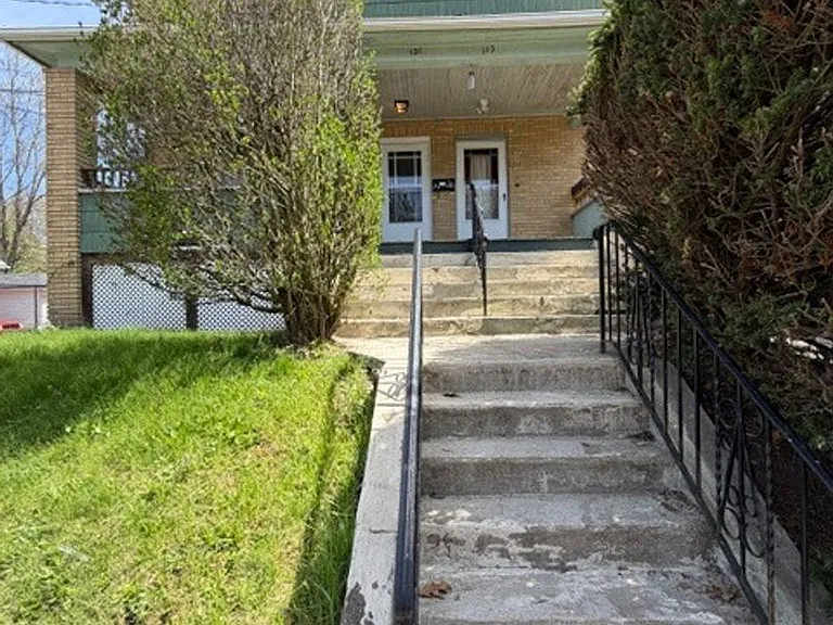 119-121 Hobart St — Photo 16