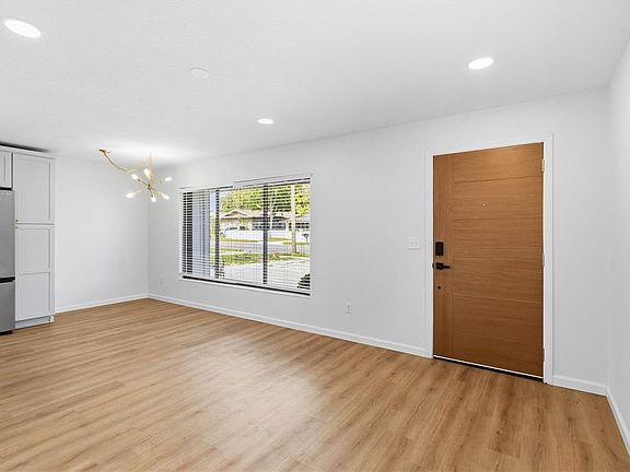 3rd image of 2445 SANFORD AVENUE