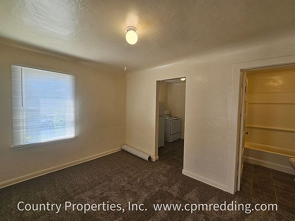 4th image of 1240 Orange Ave #1