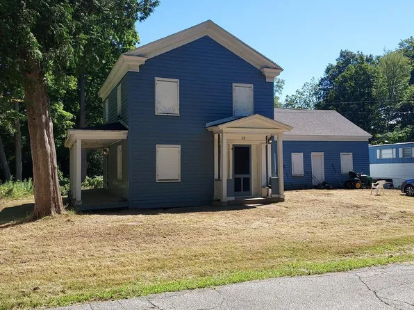 29 Bolivar St, Port Kent, NY 12975