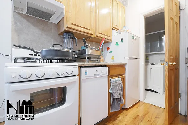 Rented by NMRE | media 9