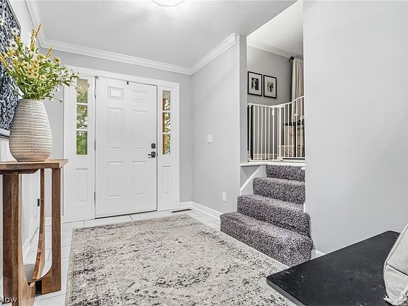 4th image of 1884 Spring Valley Ave NW