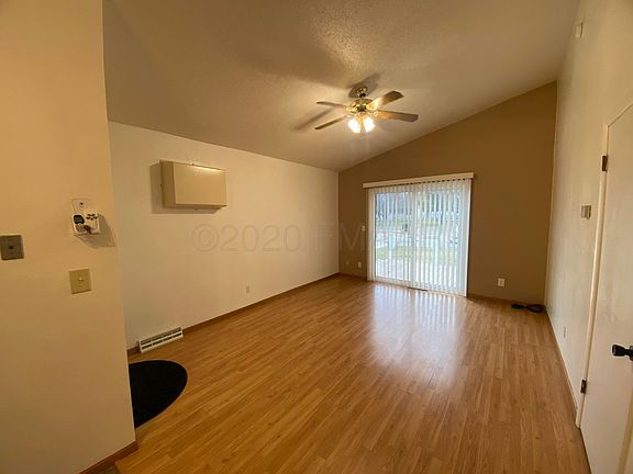 4th image of 425 4th Ave E APT 511