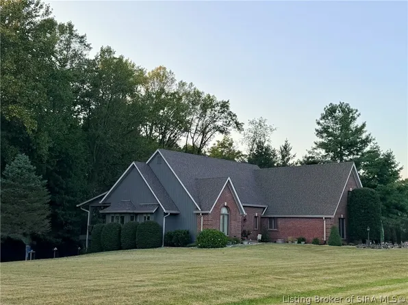 7001 Jennifer Drive, Georgetown, IN 47122