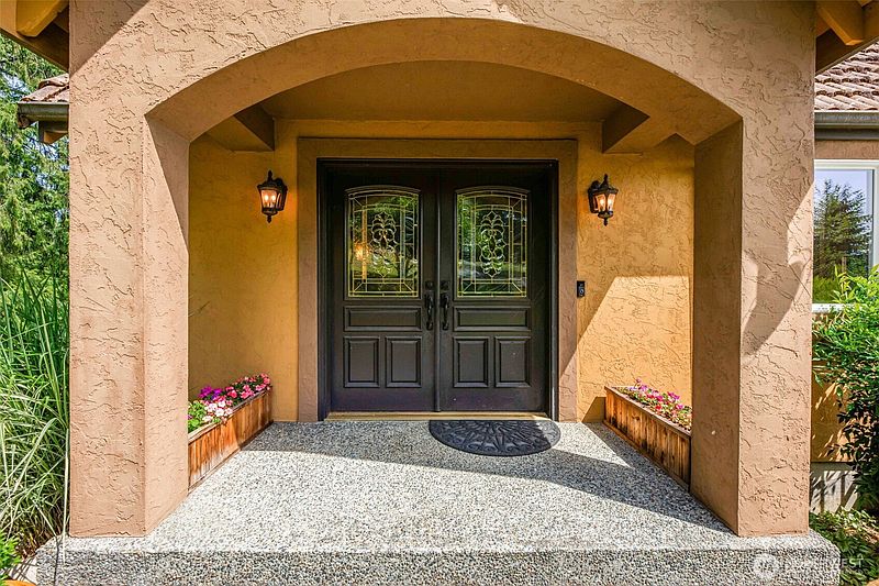 3rd image of 23314 Mount Forest Boulevard