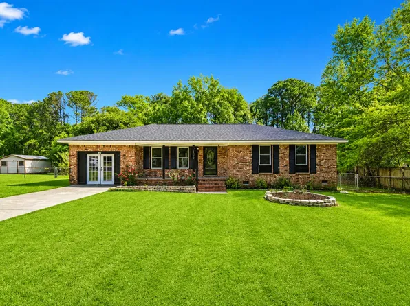 100 Kent Cir, Ladson, SC 29456