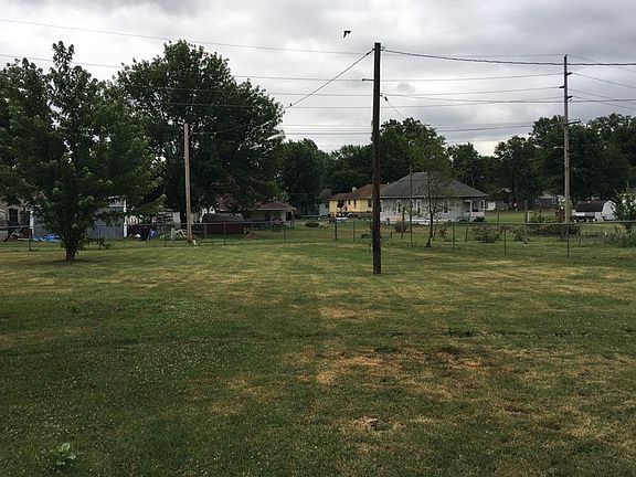 4th image of 630 N Euclid Ave