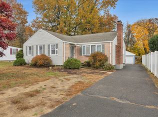 89 E Wolcott Ave, Windsor, CT 06095