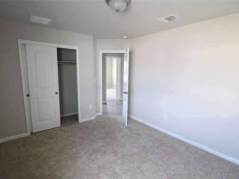 1532 Portchester Castle Path — Photo 14