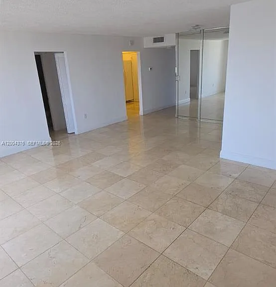 2750 NE 183rd St #2010 — Photo 6