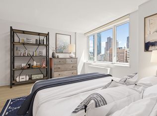 55 W 25th St APT 32B, New York, NY 10010