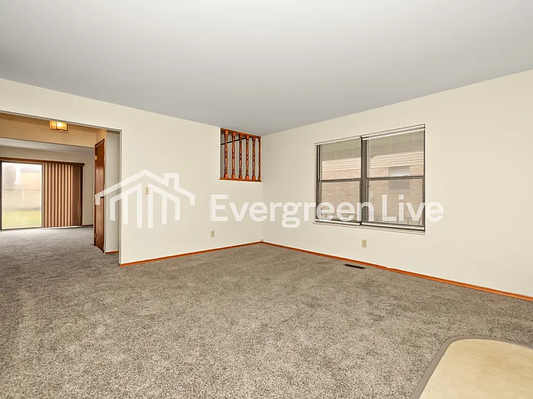 6526 Shull Rd — Photo 3