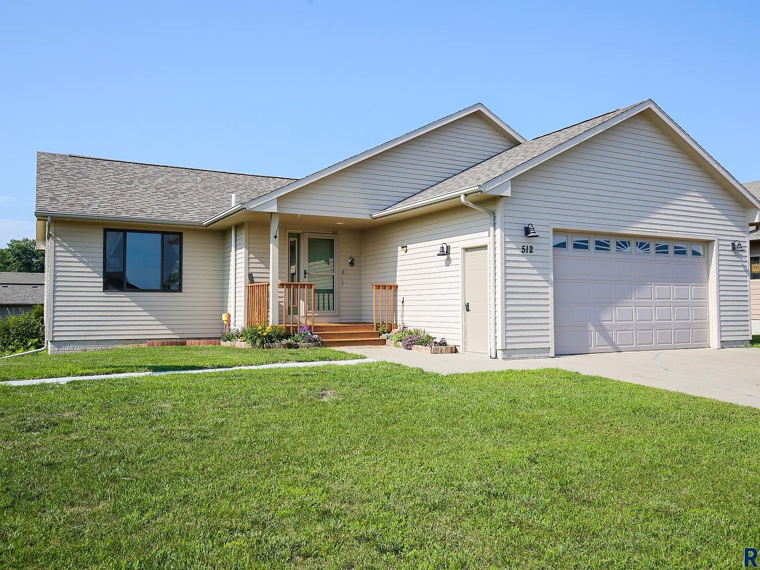 512 Sarah C St, Garretson, SD 57030 MLS 22407789 Zillow