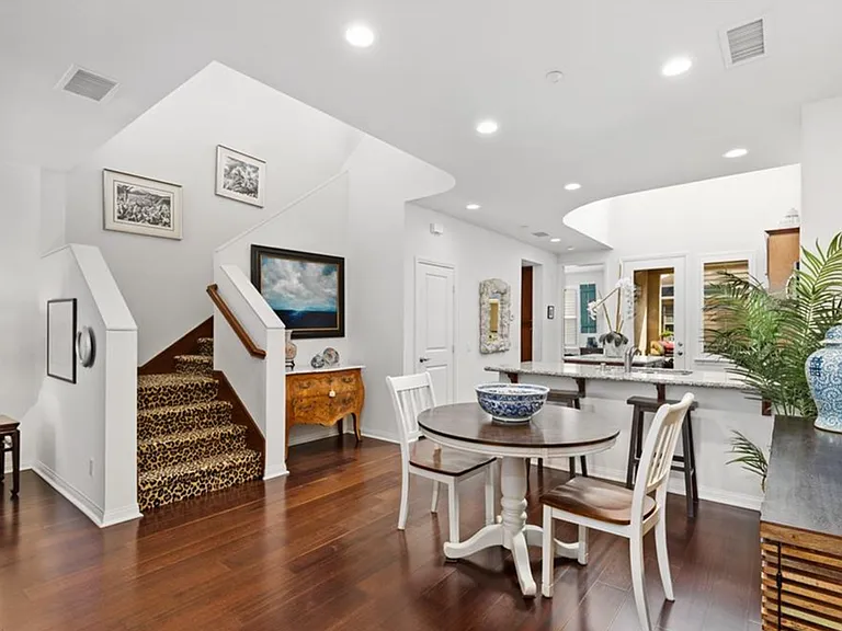 71 Brownstone Way — Photo 7