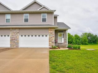1254 Sadler Dr, North Liberty, IA 52317