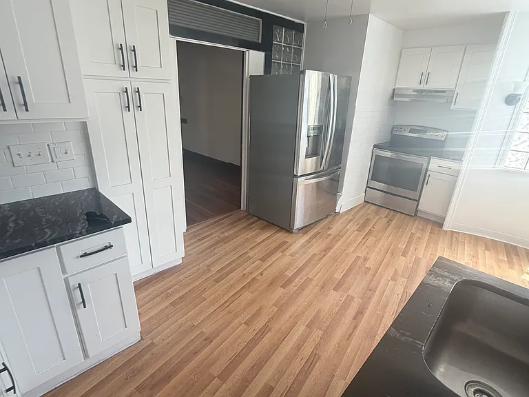 176 Jackson St #1 — Photo 9