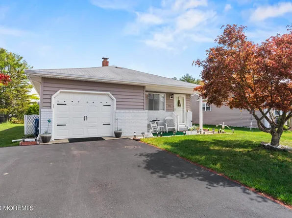 374 Barbados Drive N, Toms River, NJ 08757