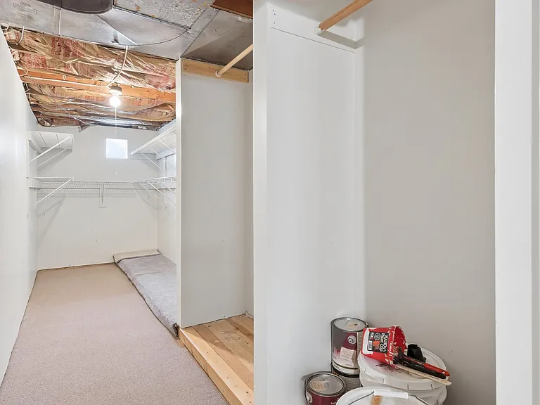 3512 S Division St — Photo 24