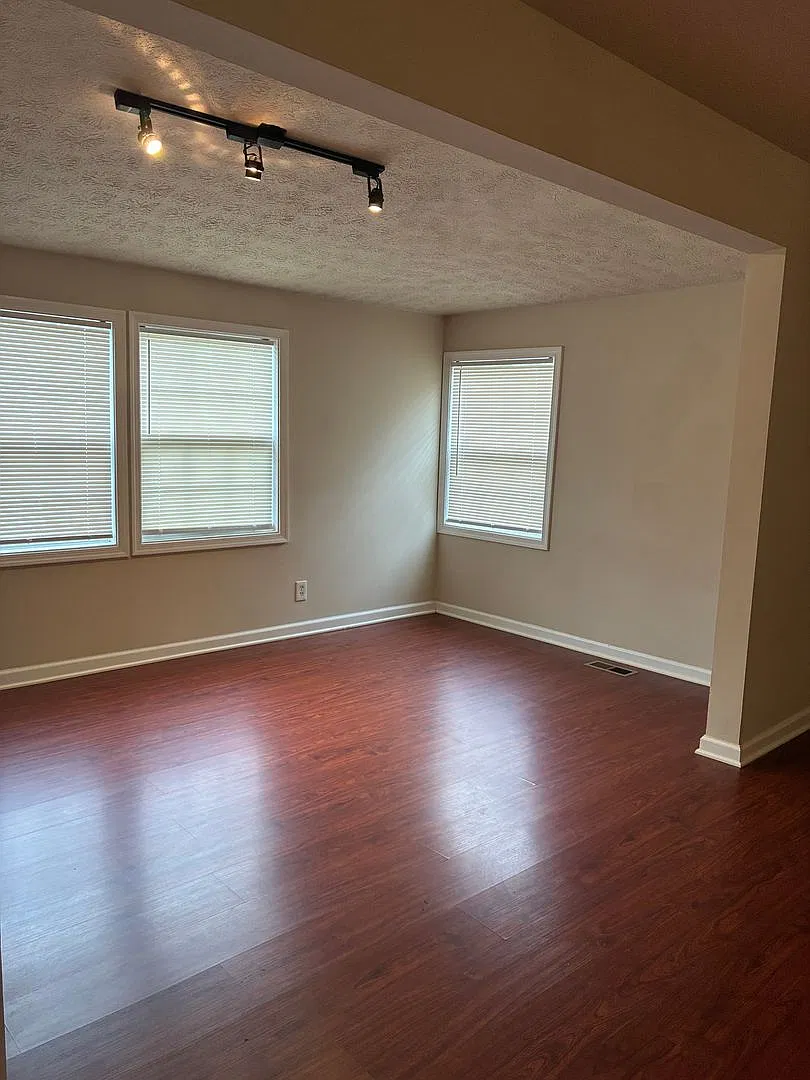 Beautifully Updated 3 Bedroom, 2 Bath Single-Family Home Move-In Ready! | Havre de Grace, MD — Photo 2