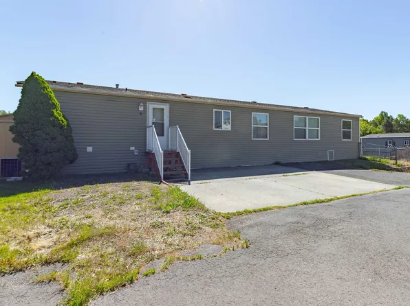 255 NW Golden Hills Dr Space 6, Pullman, WA 99163