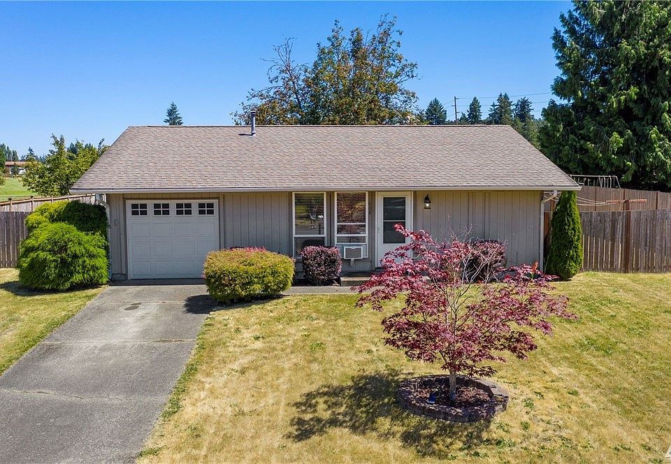1st image of 608 Lana Lee Ct SE