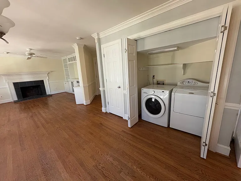 2404 Kentfield Dr — Photo 12