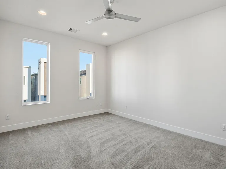 5519 Paraiso Pl — Photo 26