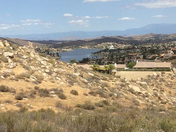 2nd image of 00 Via Del Lago