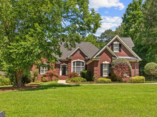 210 Stanley Ct, McDonough, GA 30252