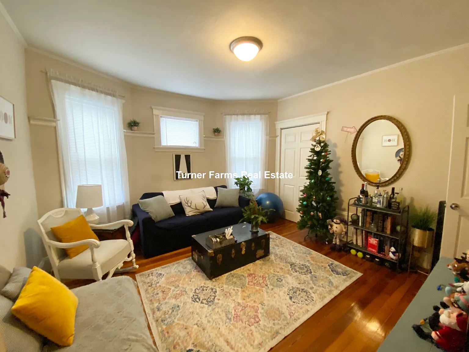 3 bed, 9999 sqft, $3,150 — Photo 4
