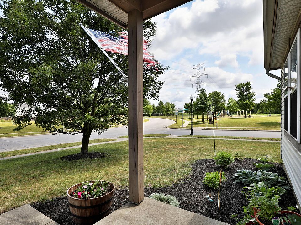 6899 Winchester Lakes Blvd, Canal Winchester, OH 43110 Zillow