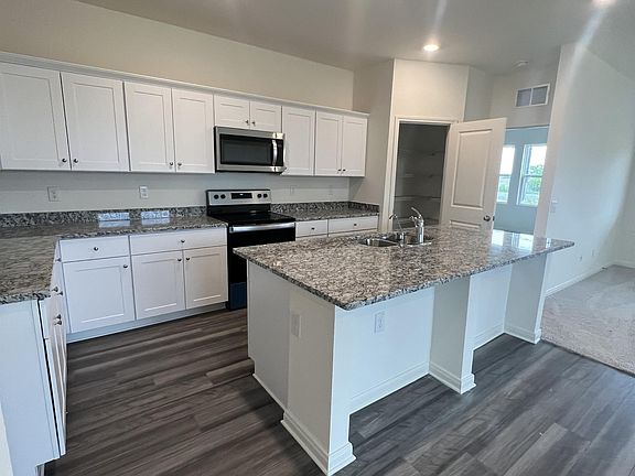 4th image of 7810 Asp Point