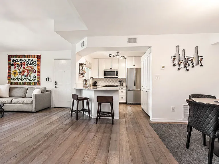 780 Copper Ln #207 — Photo 8
