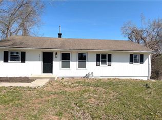 3812 E 93rd St, Kansas City, MO 64132