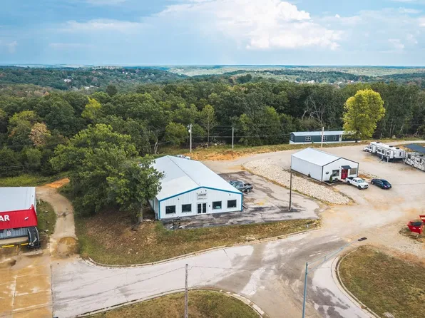 16079 Tarzan Dr, Saint Robert, MO 65584