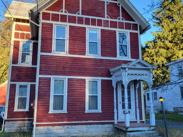 126 Washington Avenue, Cobleskill, NY 12043