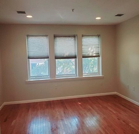3rd image of 5 Hayward St #2L