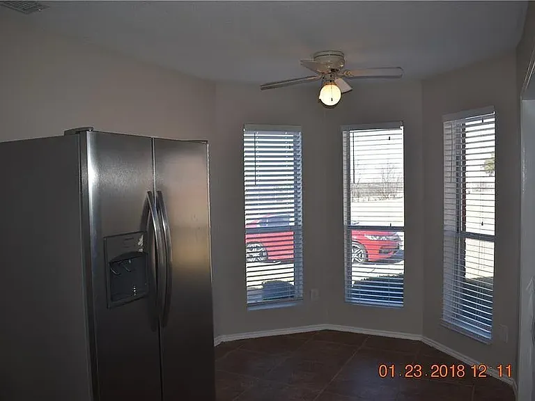 4736 Morningside Dr — Photo 7