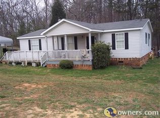 165 Woodford Ln, Stokesdale, NC 27357