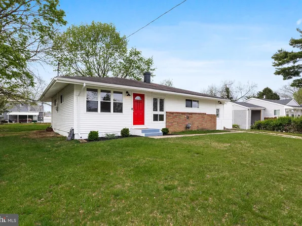 32 Langrock Way, Burlington, NJ 08016